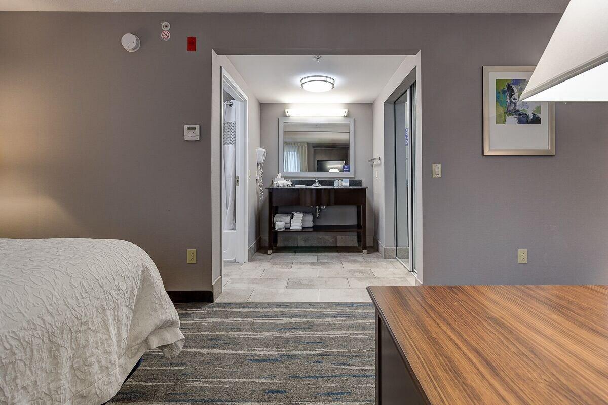 Hampton Inn & Suites By Hilton Brantford Bagian luar foto