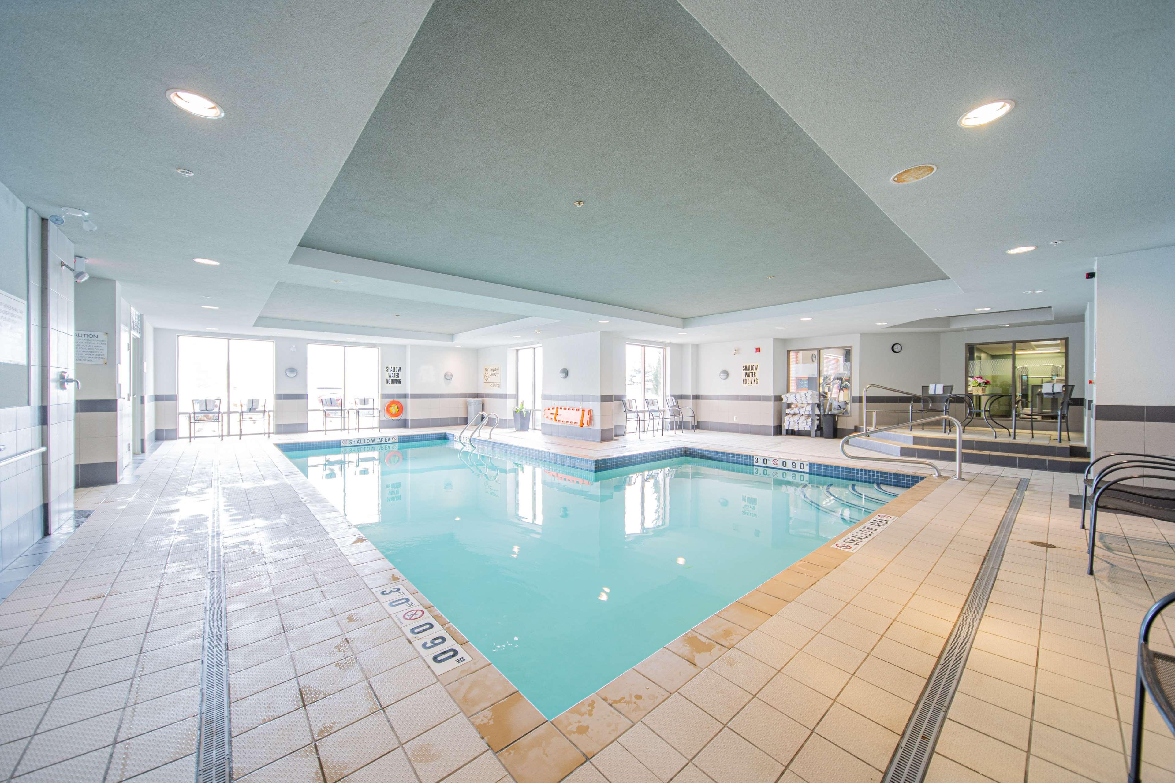 Hampton Inn & Suites By Hilton Brantford Bagian luar foto