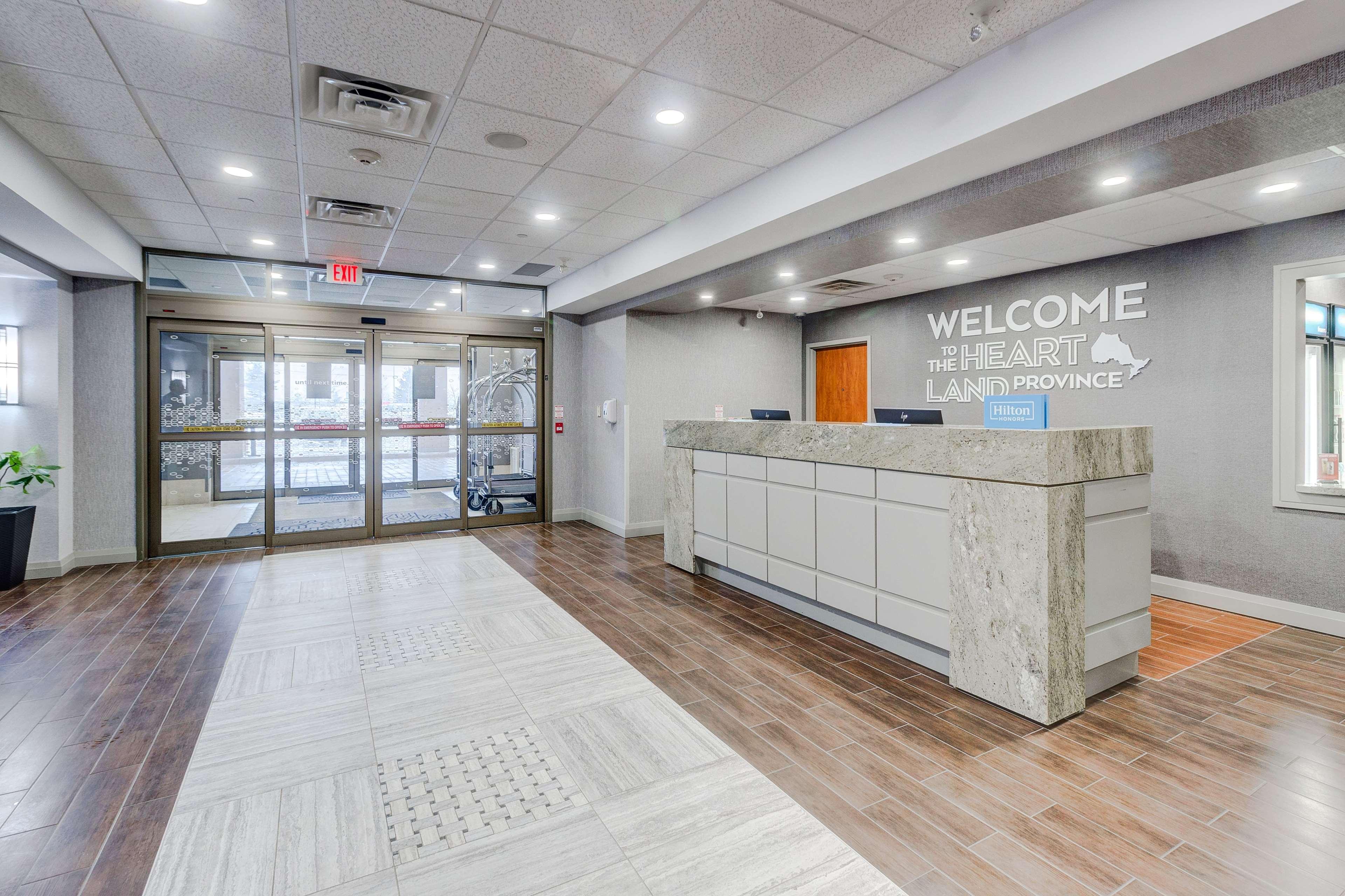 Hampton Inn & Suites By Hilton Brantford Bagian luar foto
